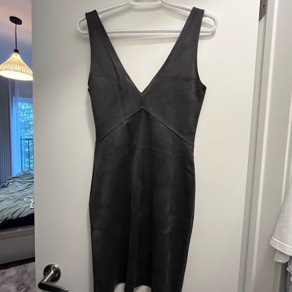 Brand new Wilfred Free vegan suede dress size 4 dark grey - Picture 3 of 7